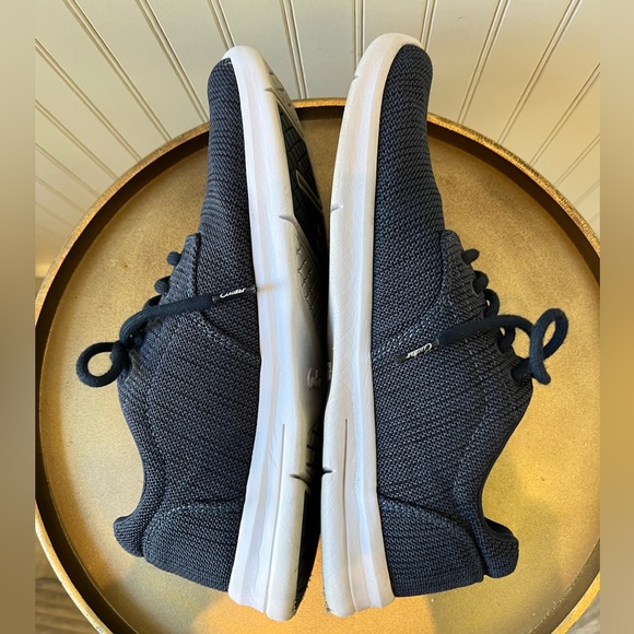 CUATER TRAVIS MATHEW MEN’S THE DAILY KNIT MESH | SIZE: 8.5 | HEATHER BLUE | EUC - Picture 5 of 9